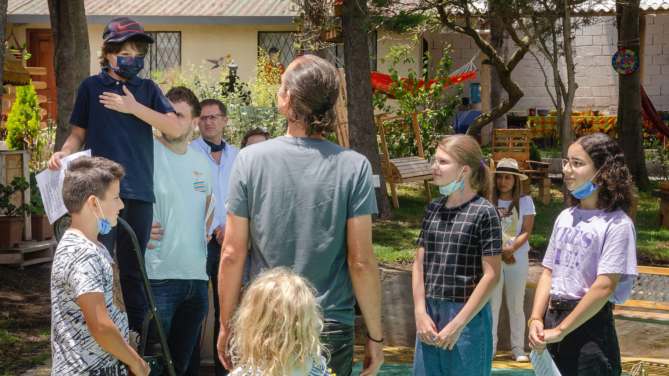 Kirche, Kinder, Küche live